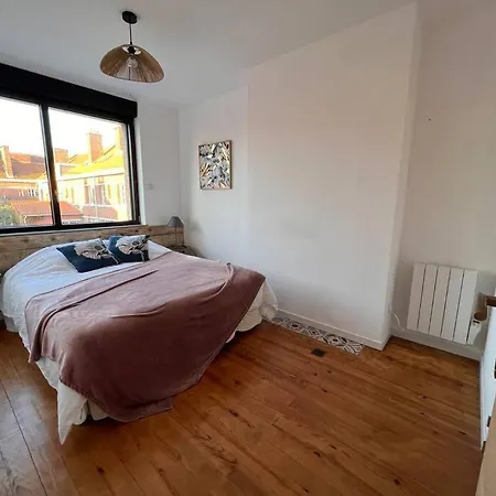 Du Parc Au Coeur De Malo Holiday home